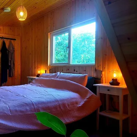 度假居 Caitriona's - Adult Only Pet Friendly - Hot Tub, Sauna, Pool - Sleeps 4