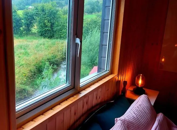 Tatil Evi Caitriona's - Adult Only Pet Friendly - Hot Tub, Sauna, Pool - Sleeps 4 Rossinver